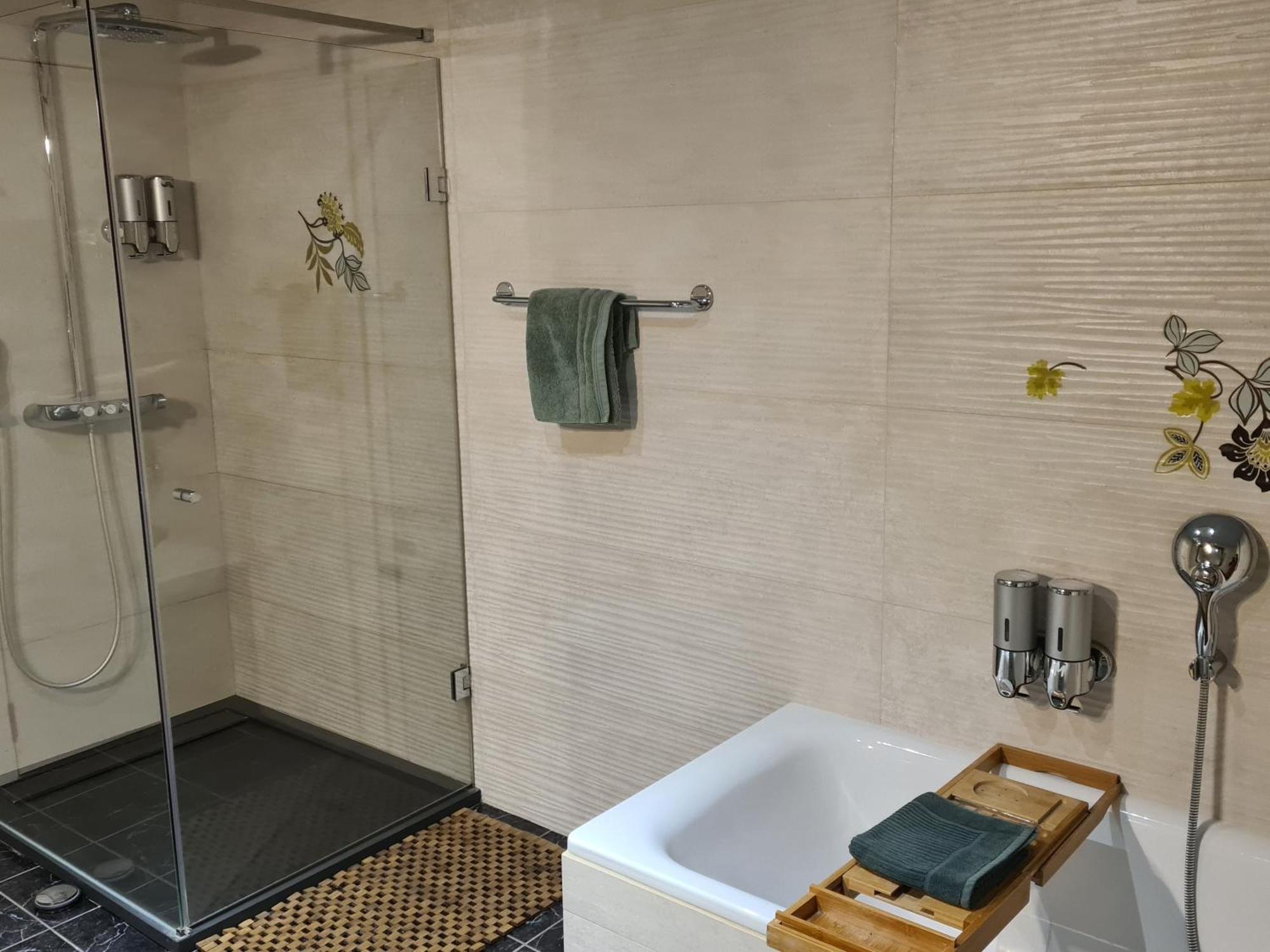 Hemelse Helderheid Apartman Maasmechelen Kültér fotó